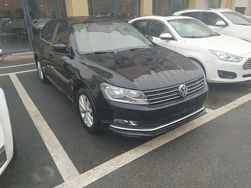 Volkswagen Lavida — миниатюра 4