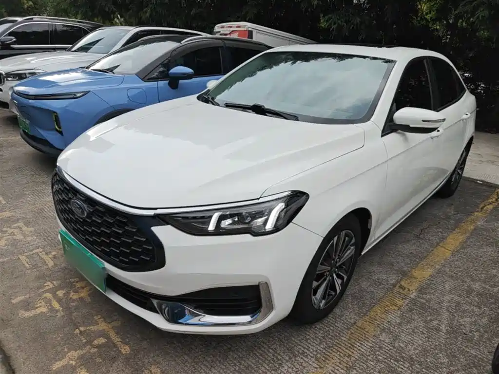 Ford Escort 2021