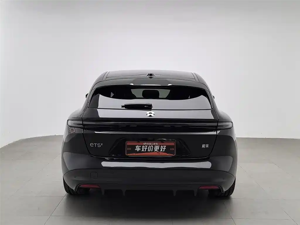 NIO NIO ET5T