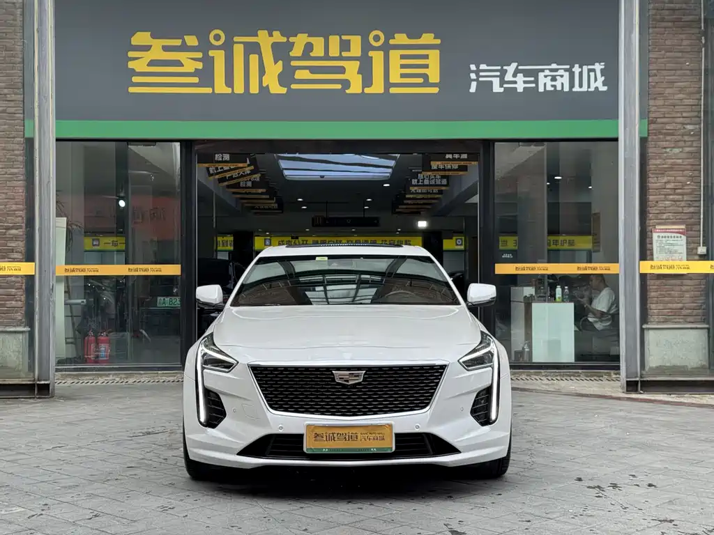 Cadillac CT6 — миниатюра 2