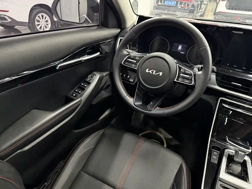 Kia KX3 — миниатюра 10