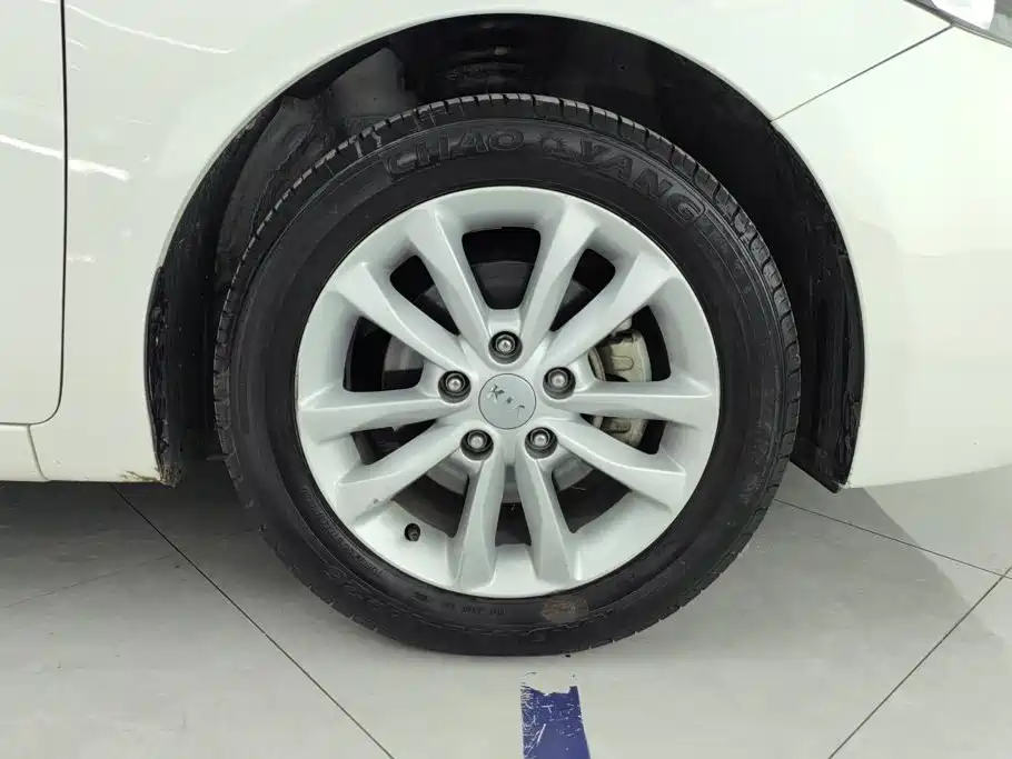Kia K3 — миниатюра 6