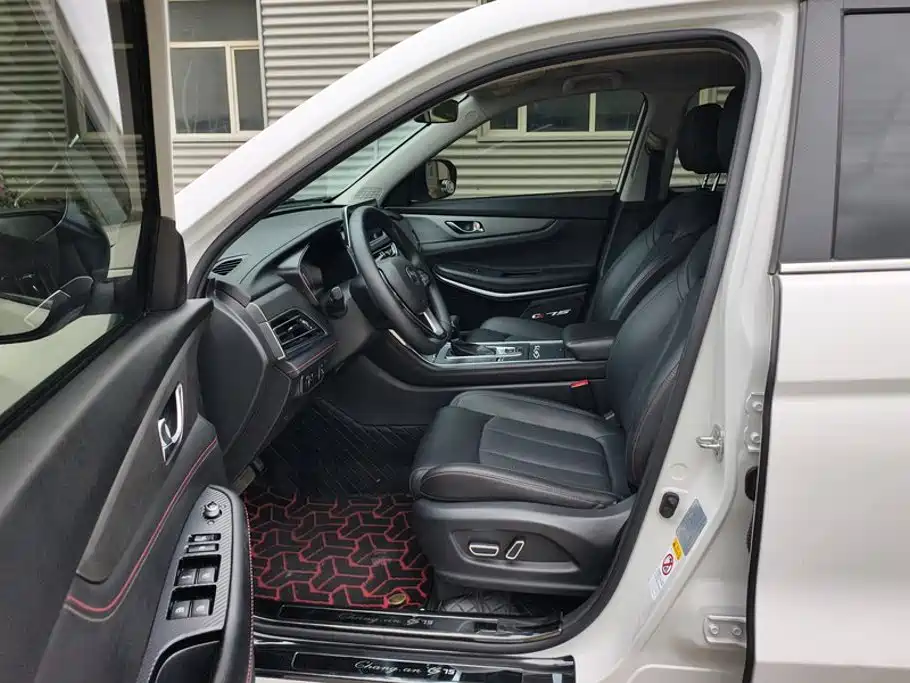 Changan CS75 — миниатюра 9