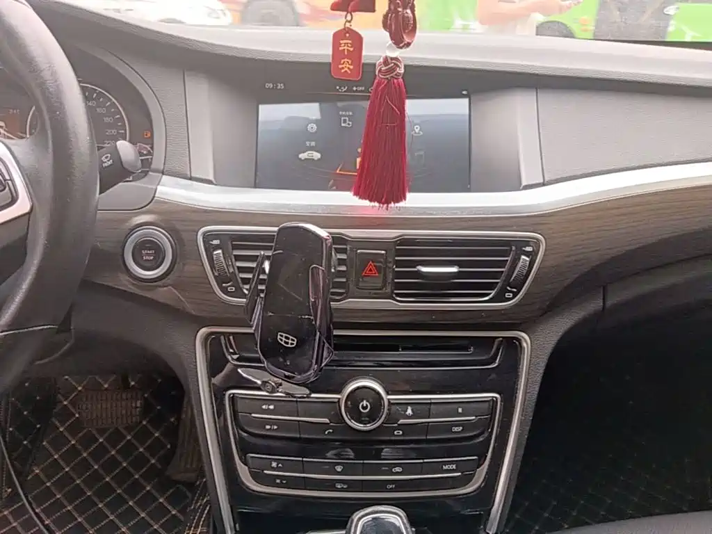 Geely Borui — миниатюра 13