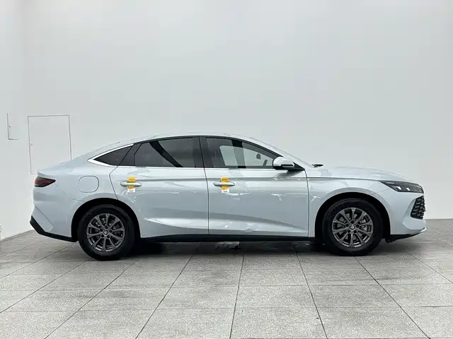 BYD Qin L — миниатюра 7