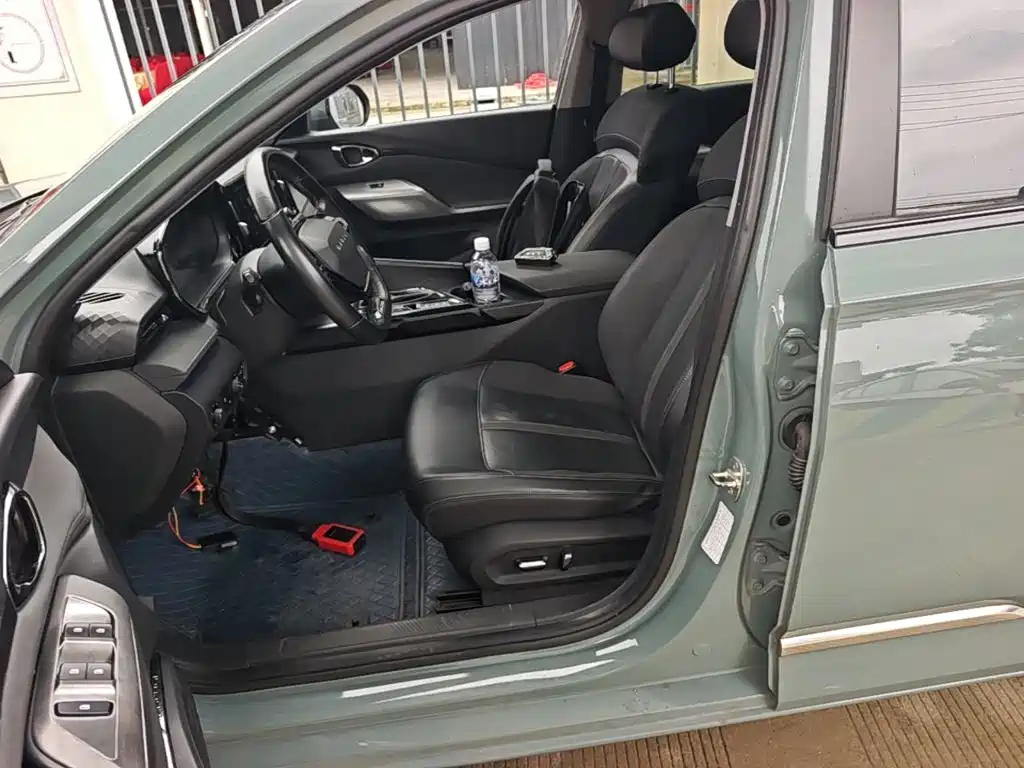 Baojun Valli — миниатюра 15