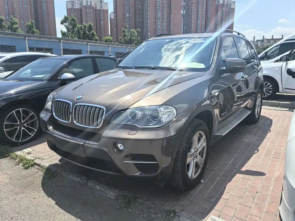 BMW X5 (Import) 2011