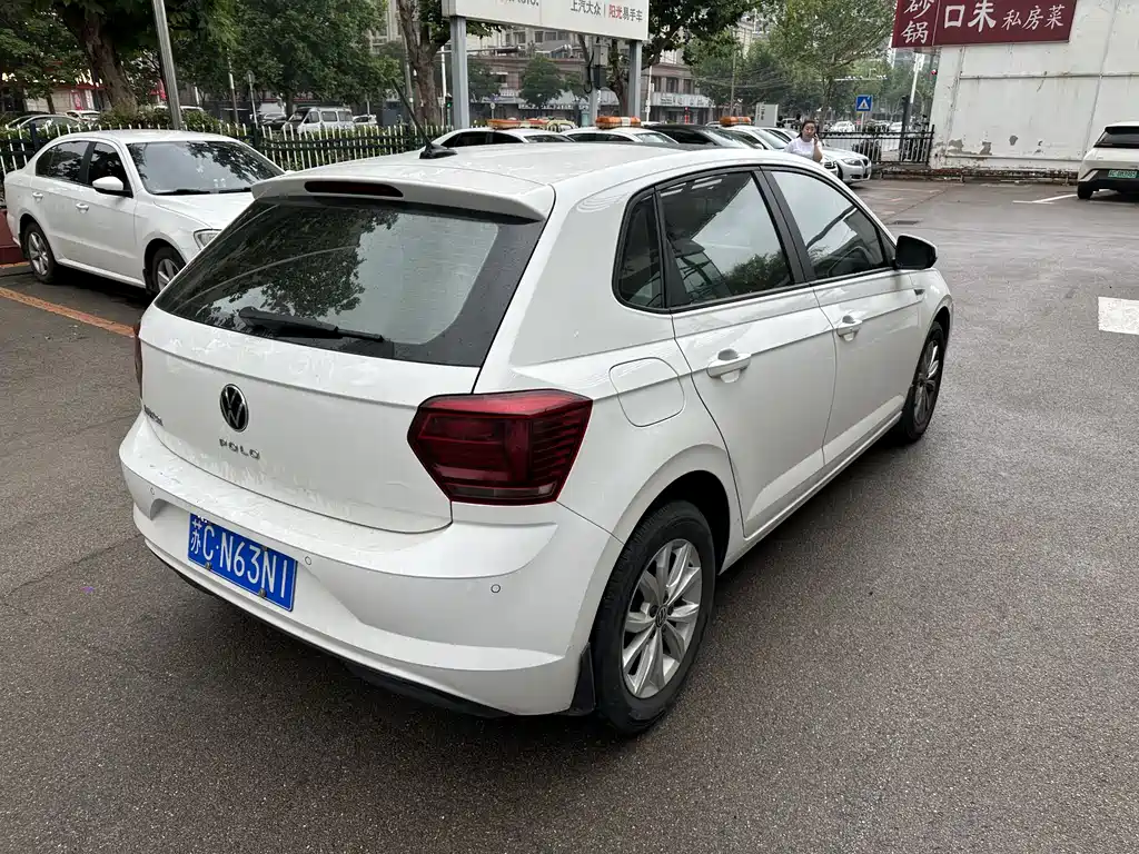 Volkswagen Polo 2021 Plus 1.5L AT