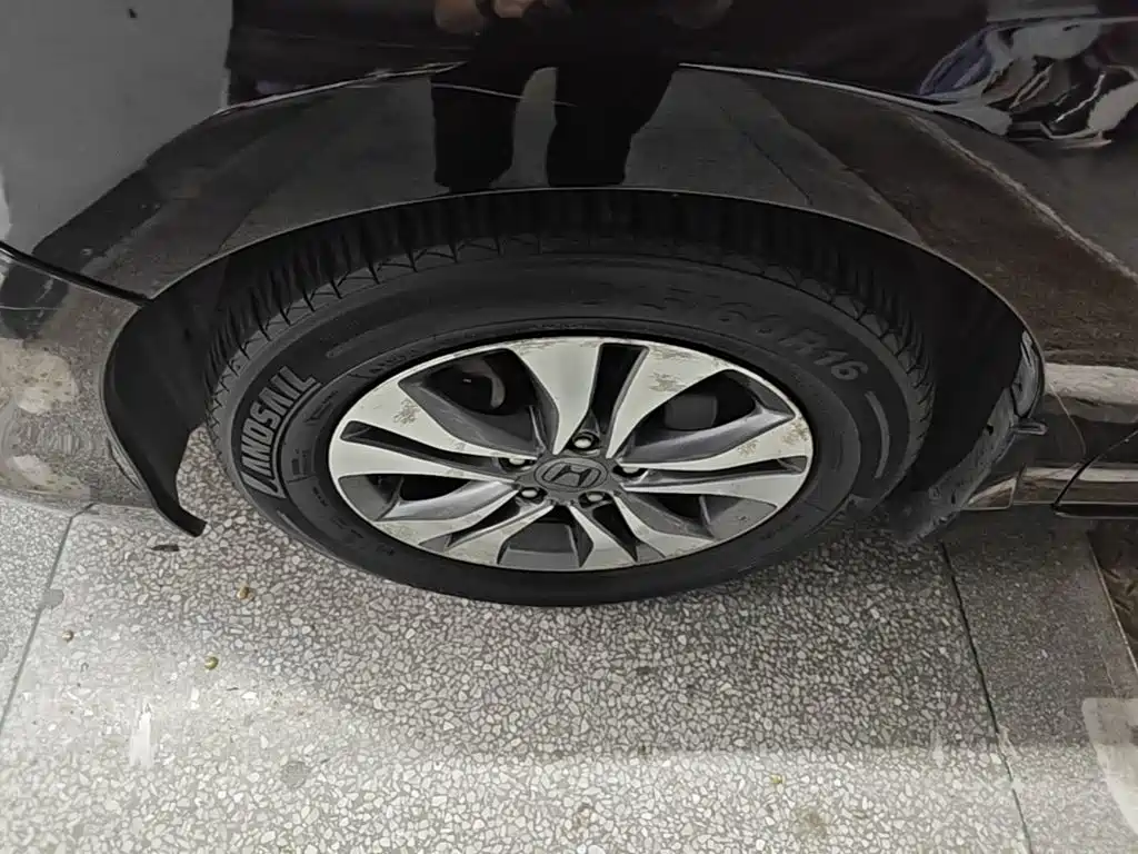 Honda Accord — миниатюра 23