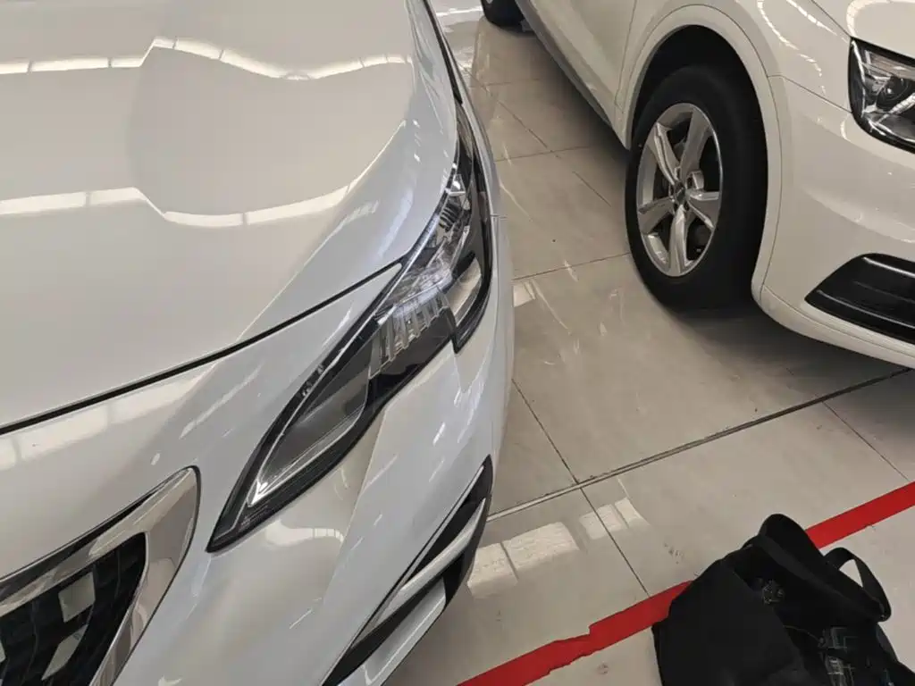 Peugeot 4008 — миниатюра 24