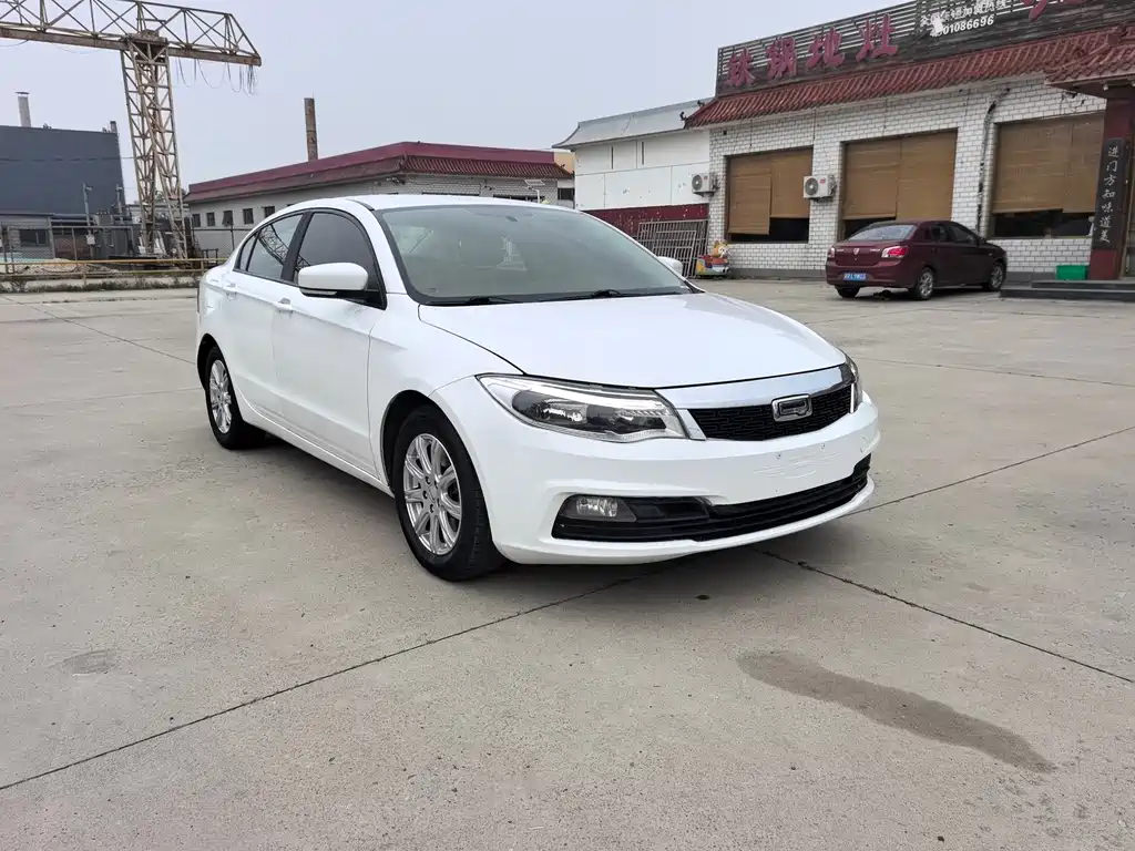 Qoros 3 2018 1.6L AT Lead