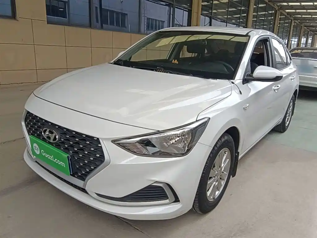 Hyundai Elantra 2020