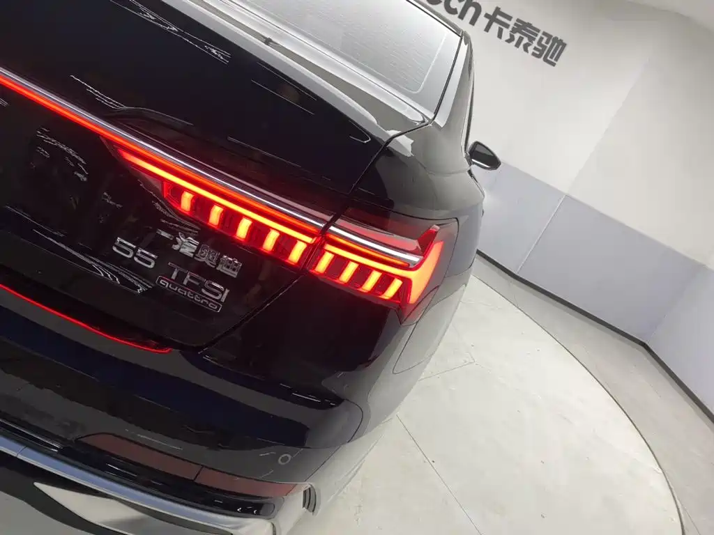 Audi A6L — миниатюра 10