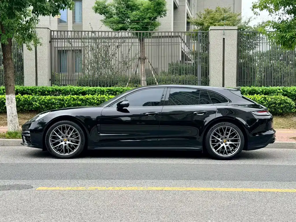 Porsche Panamera — миниатюра 12