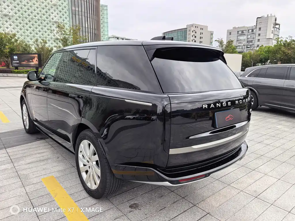 Land Rover Range Rover — миниатюра 5
