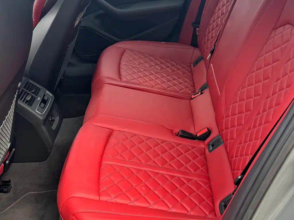 Audi S4 — миниатюра 7