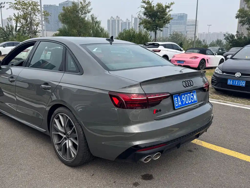 Audi S4 — миниатюра 3
