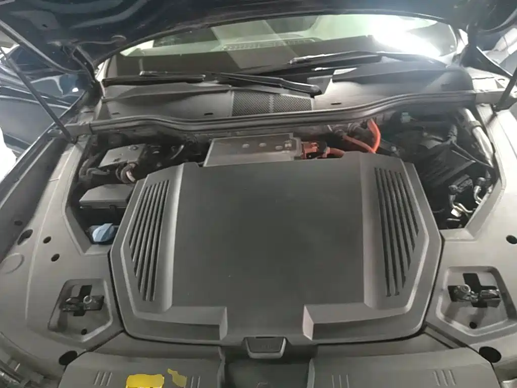 Audi e-tron (Import) — миниатюра 20