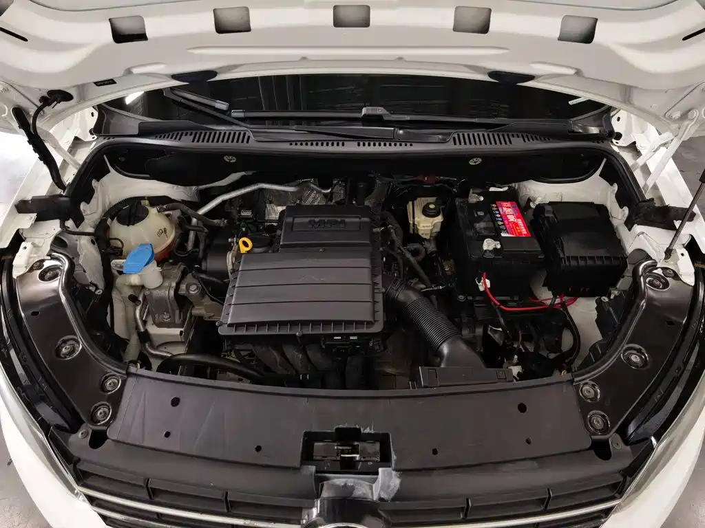 Volkswagen Touran — миниатюра 5