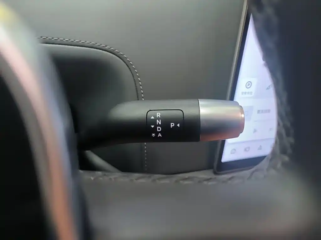 Li Auto Li L9 — миниатюра 14