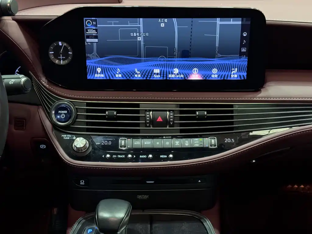 Lexus LS — миниатюра 13