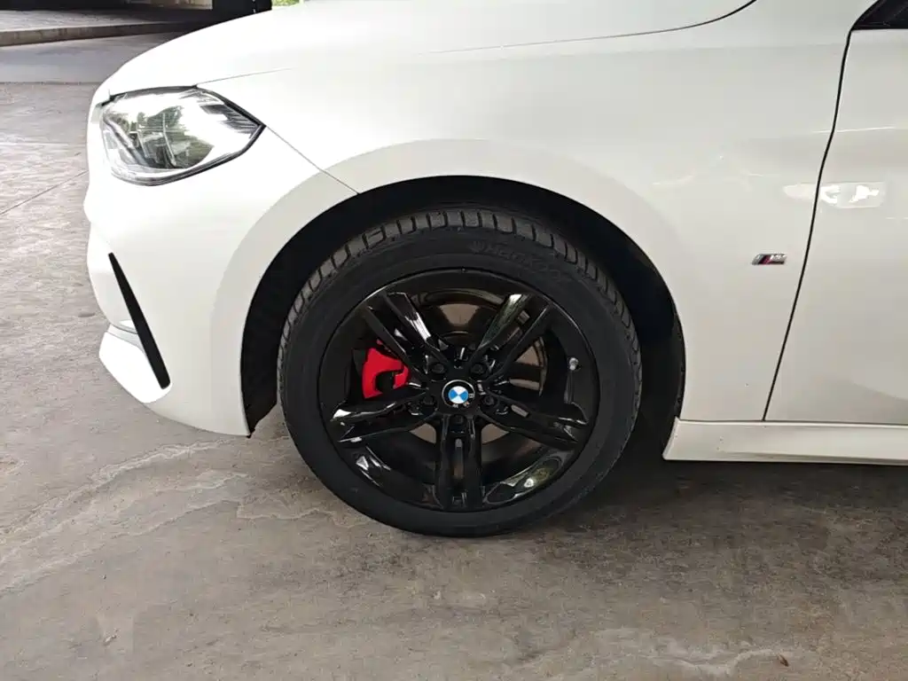 BMW 1 Series — миниатюра 23