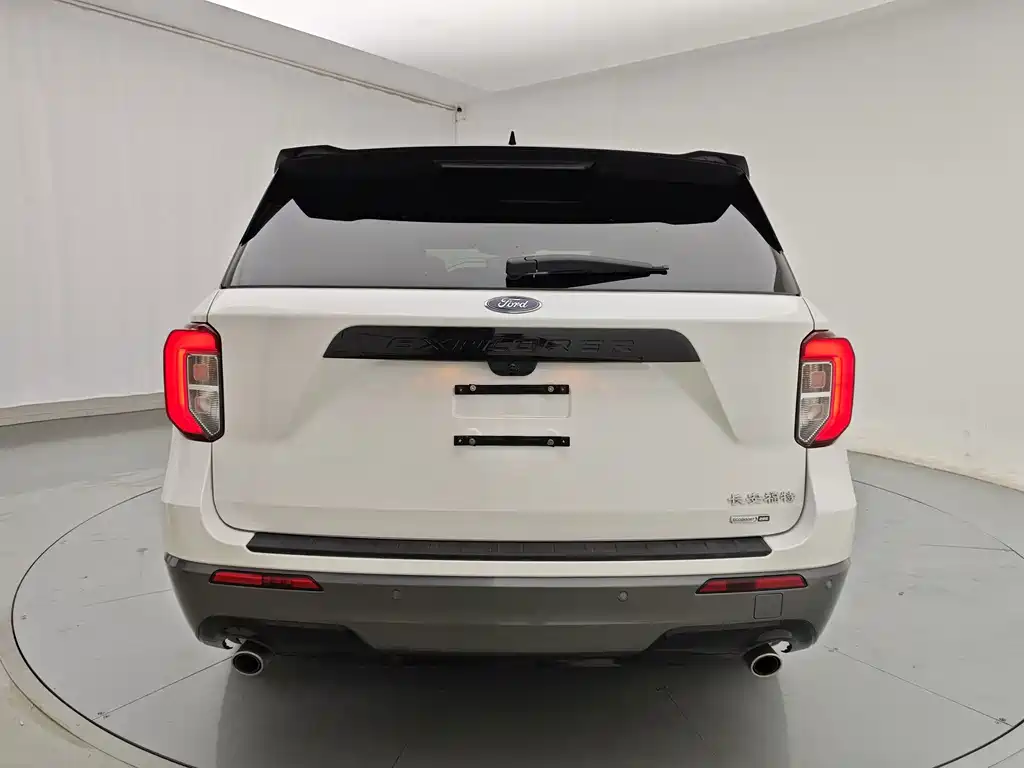Ford Explorer — миниатюра 11
