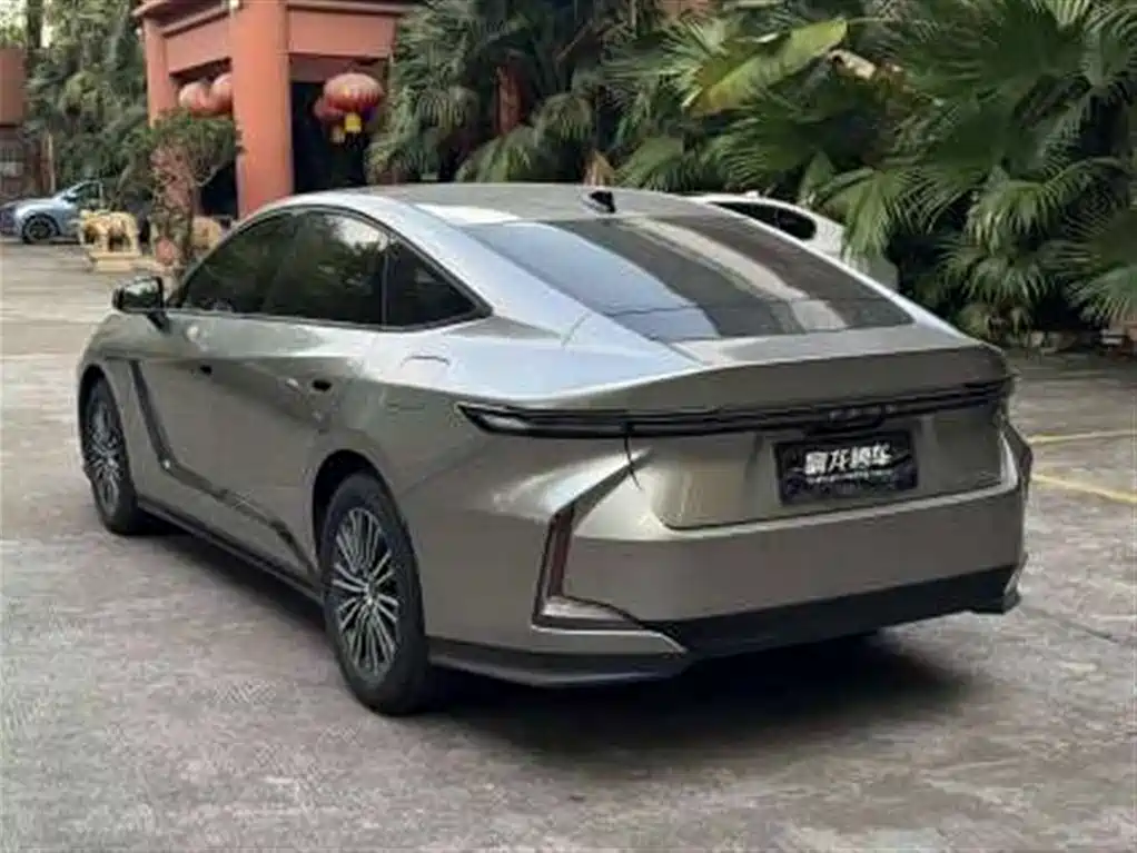 Lexus ES — миниатюра 3