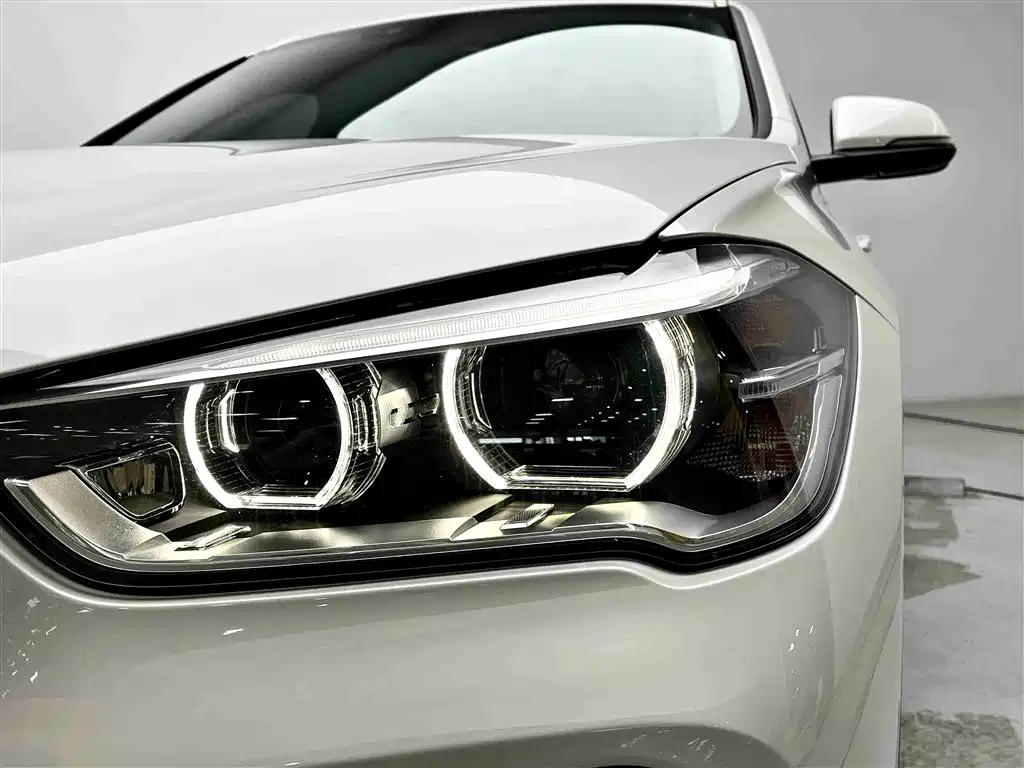BMW X1 — миниатюра 5