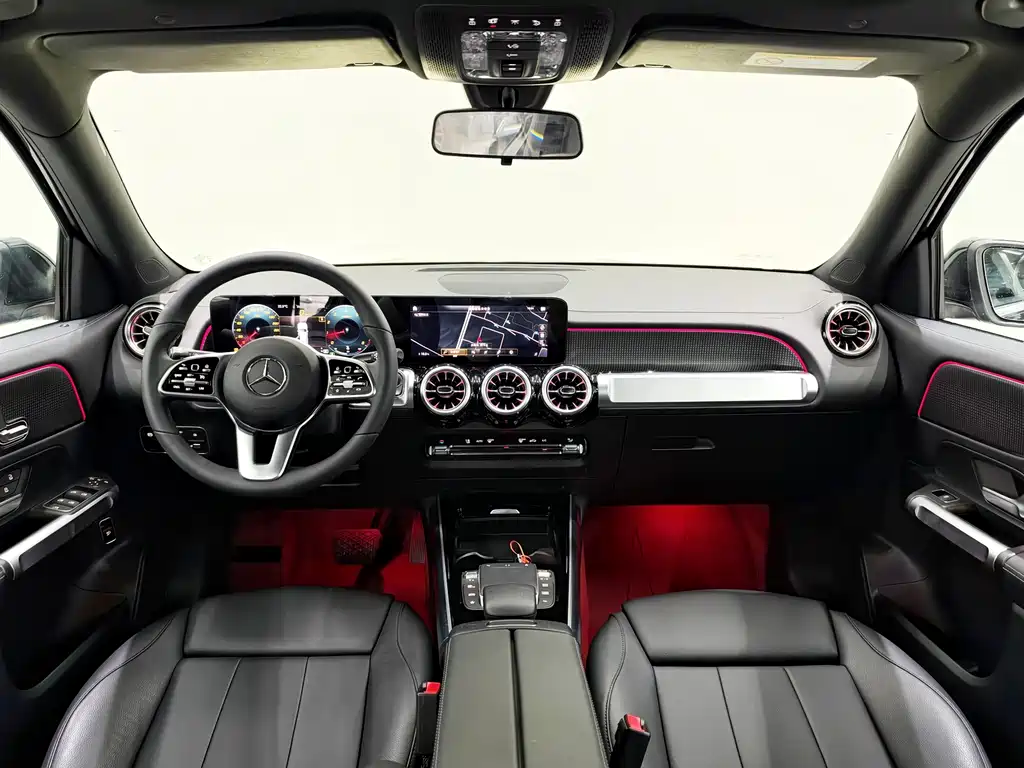 Mercedes-Benz GLB — миниатюра 4
