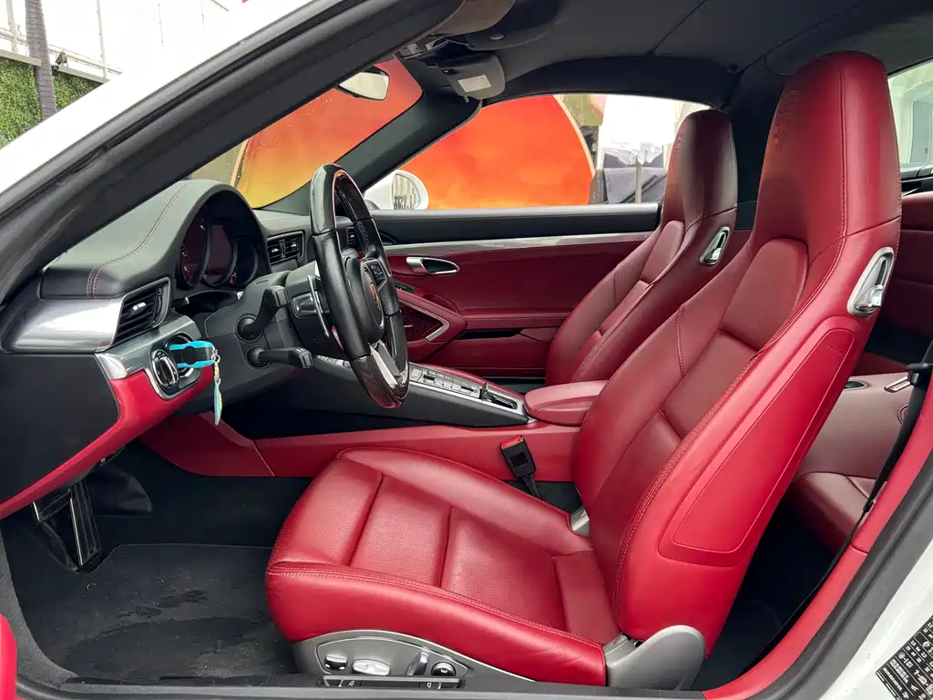 Porsche 911 2016 Targa 4 3.0T
