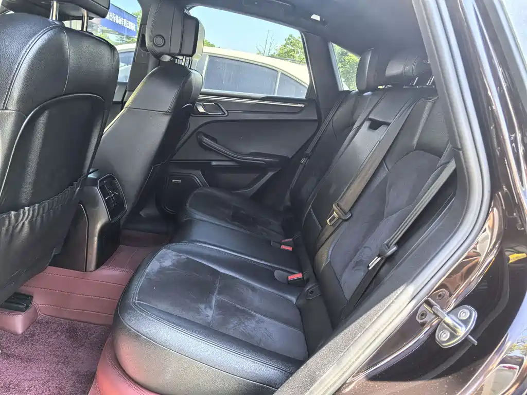 Porsche Macan 2016 Macan 2.0T