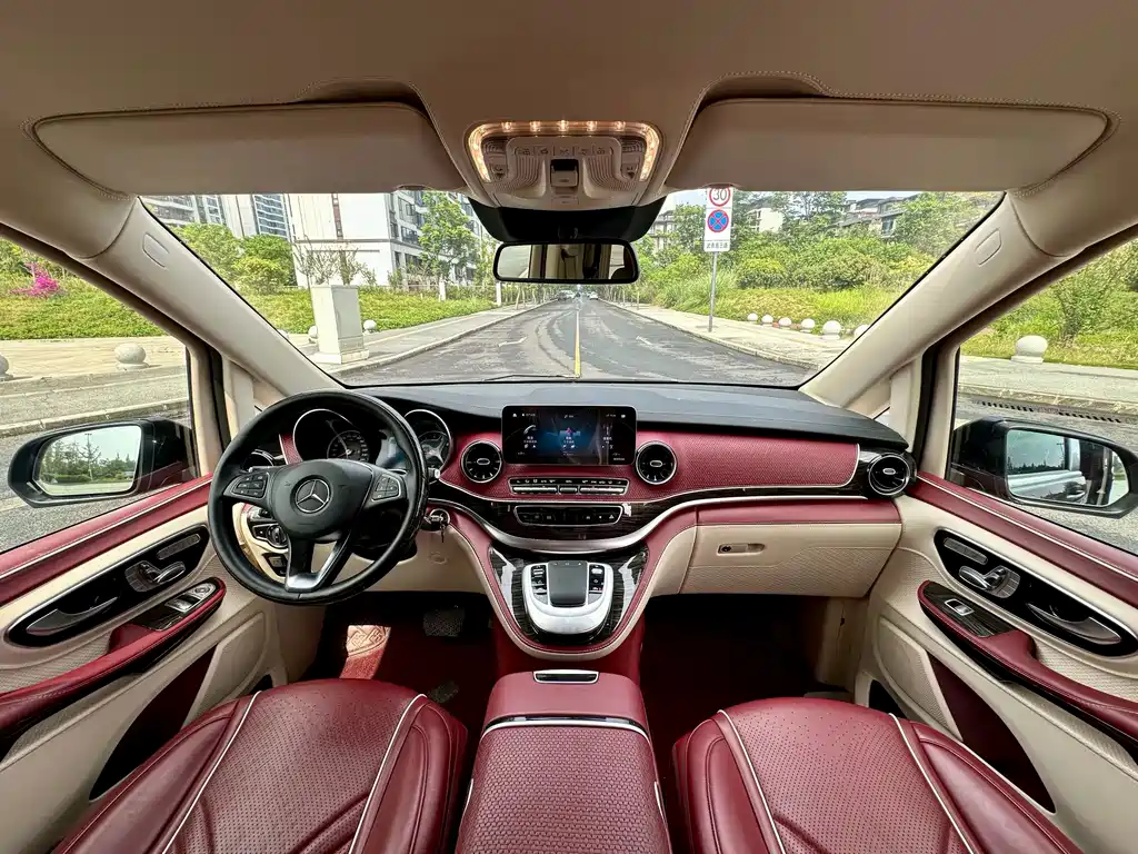 Mercedes-Benz V-Class — миниатюра 9