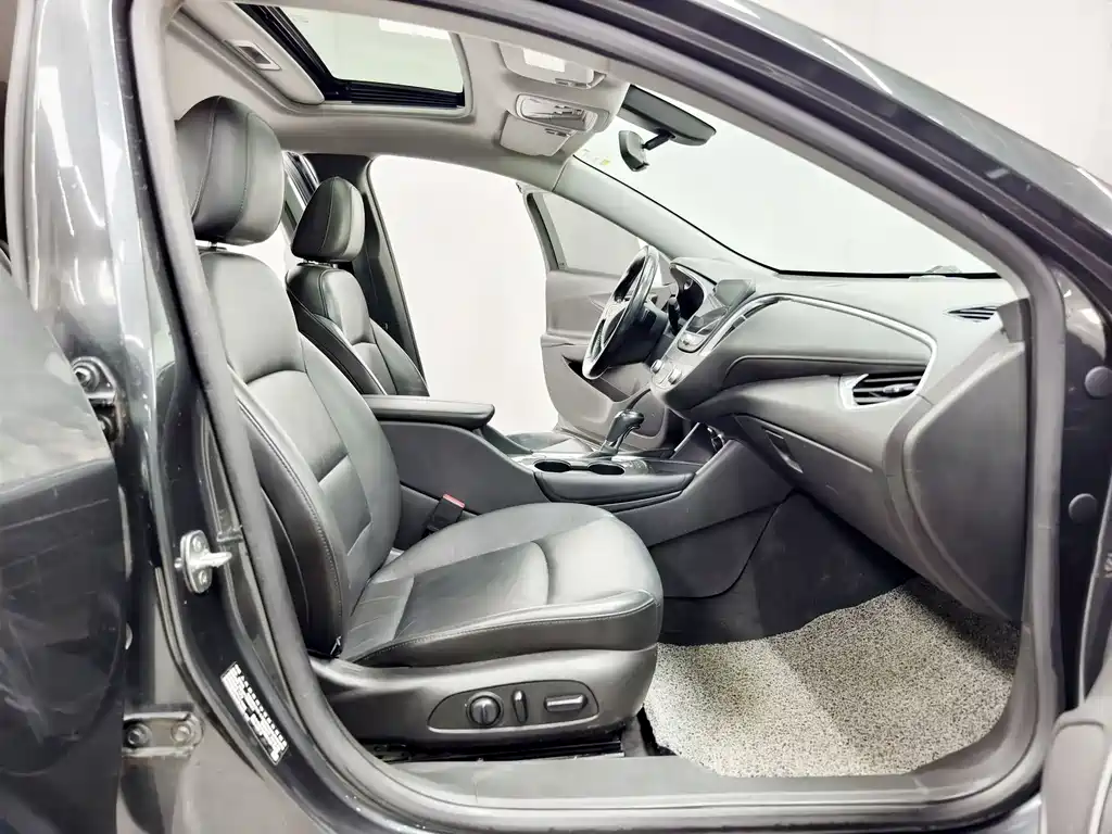 CHEVROLET MAI RUIBAO XL