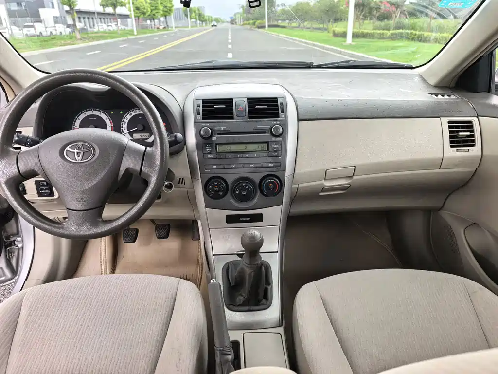 Toyota Corolla — миниатюра 9