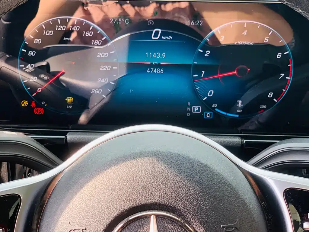 Mercedes-Benz GLA — миниатюра 17