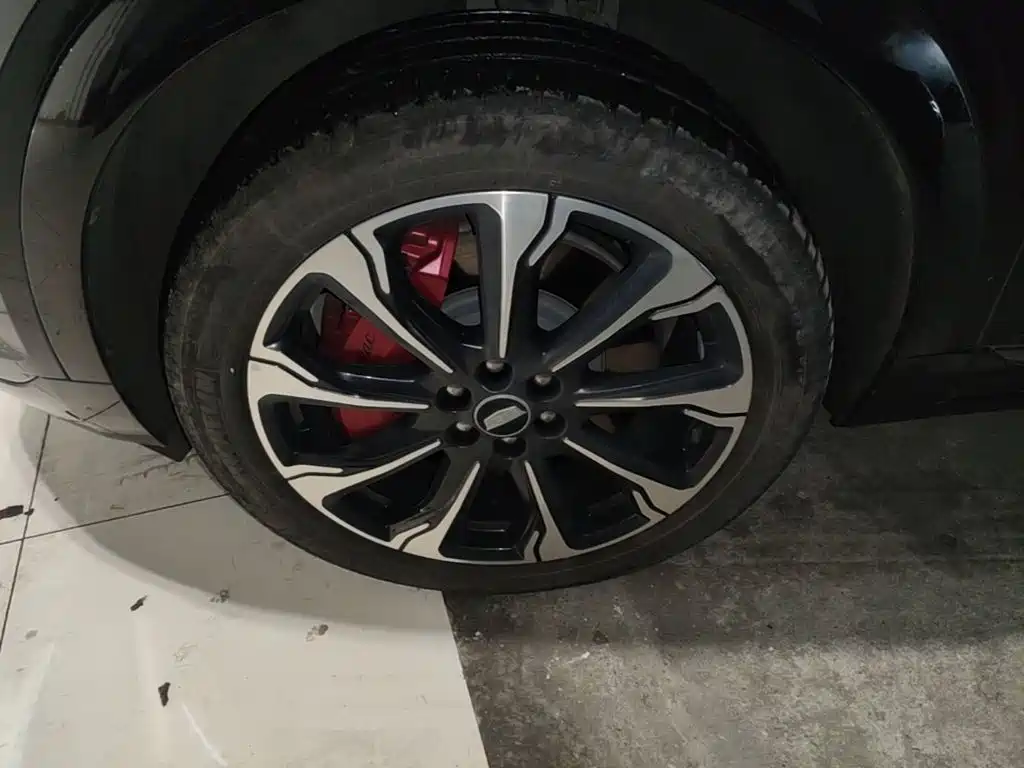 Cadillac XT5 — миниатюра 23