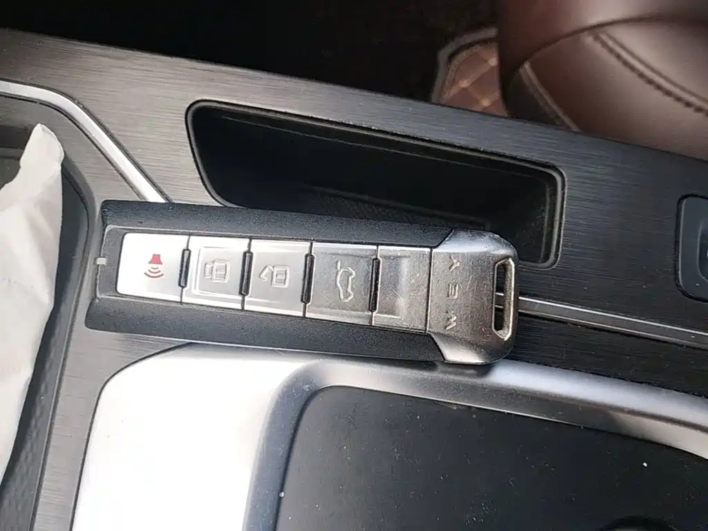 Wey Wey VV5 — миниатюра 9