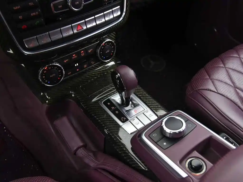 Mercedes-Benz G-Class — миниатюра 11