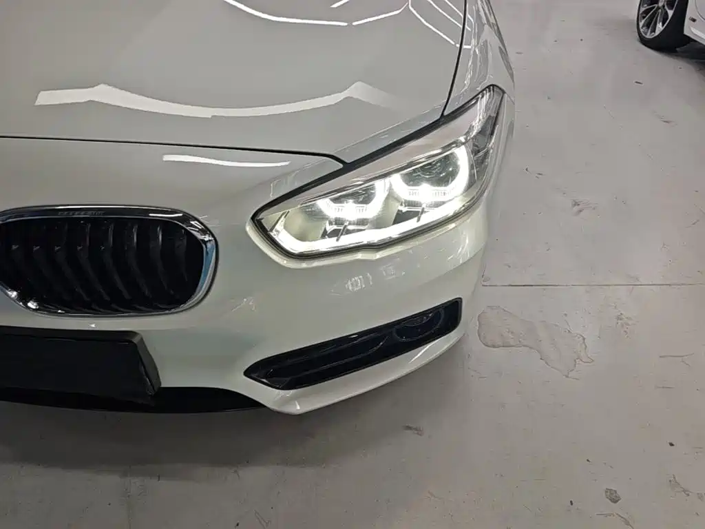 BMW 1 Series (Import) — миниатюра 24