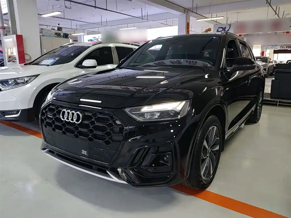 Audi Q5L 2023