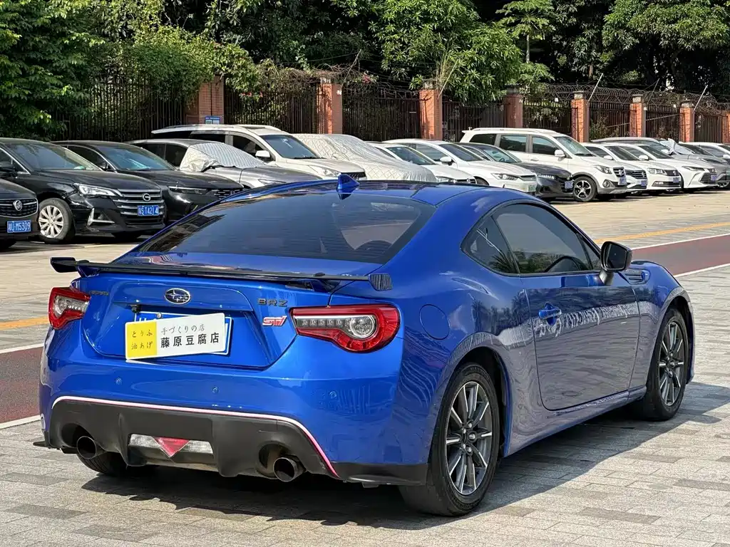Subaru BRZ — миниатюра 7