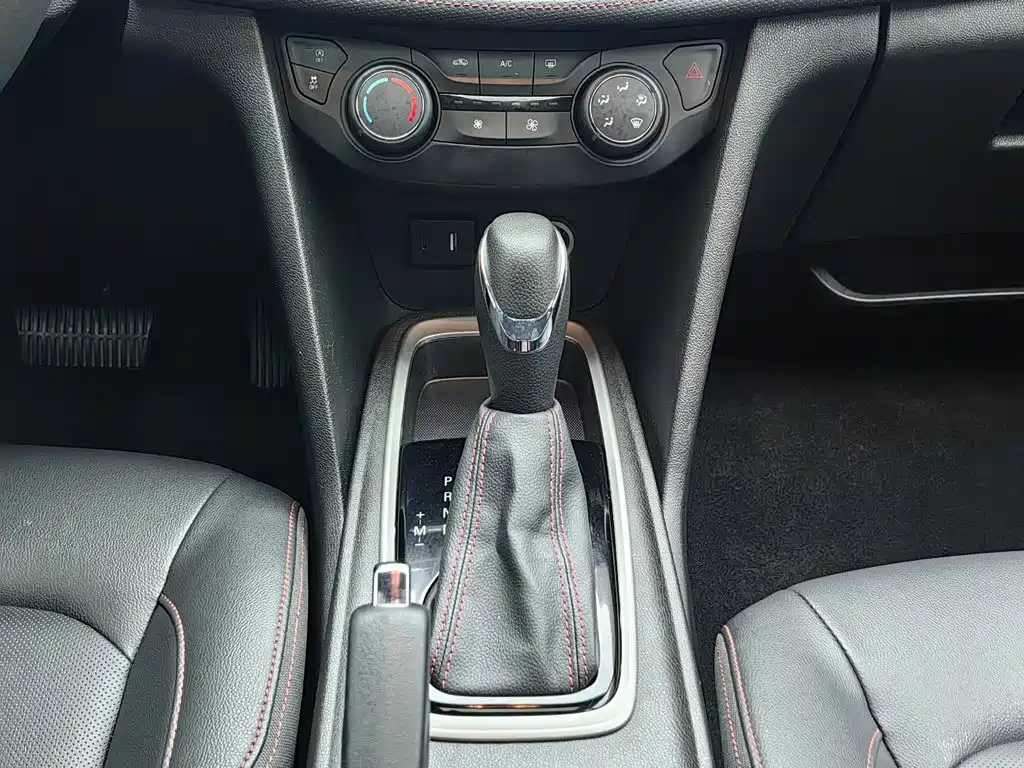 Chevrolet Monza — миниатюра 13