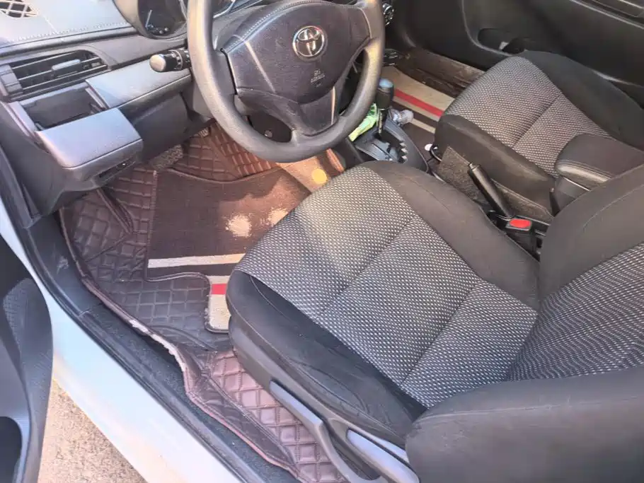 Toyota Vios — миниатюра 9
