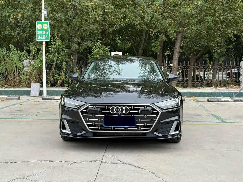 Audi A7L — миниатюра 2