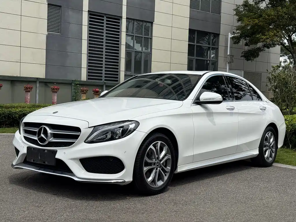 Mercedes-Benz C-Class 2018