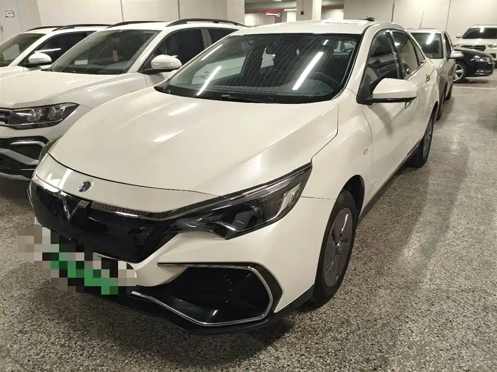 Venucia D60 EV 2024