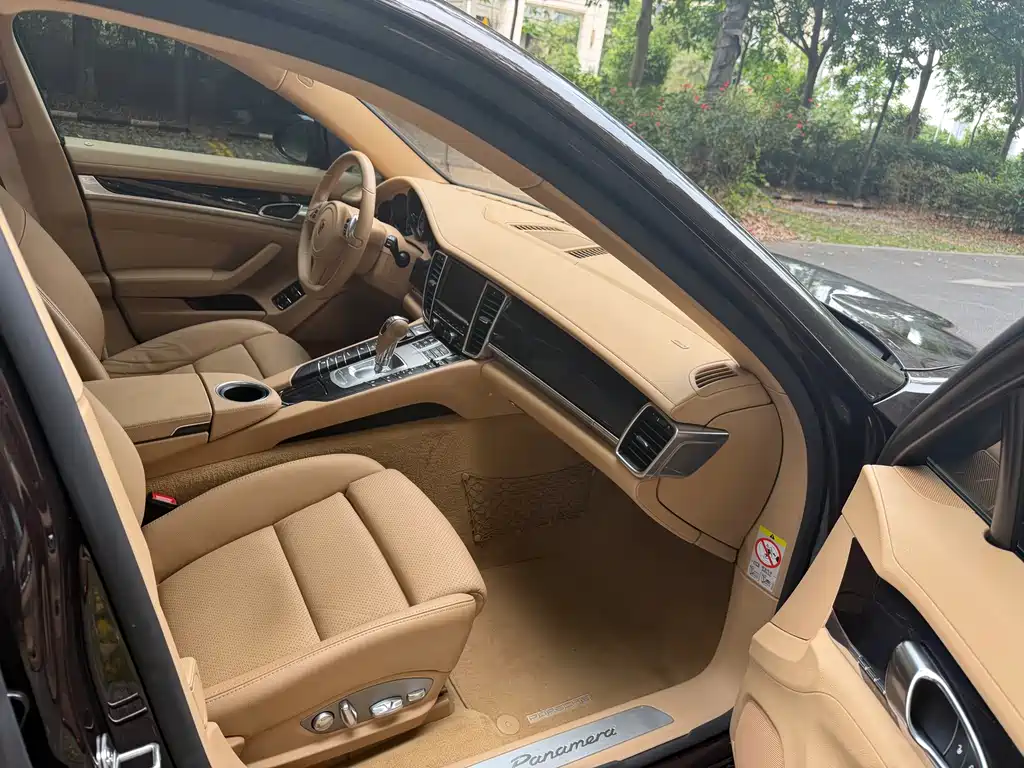 Porsche Panamera 2014 Panamera 3.0T