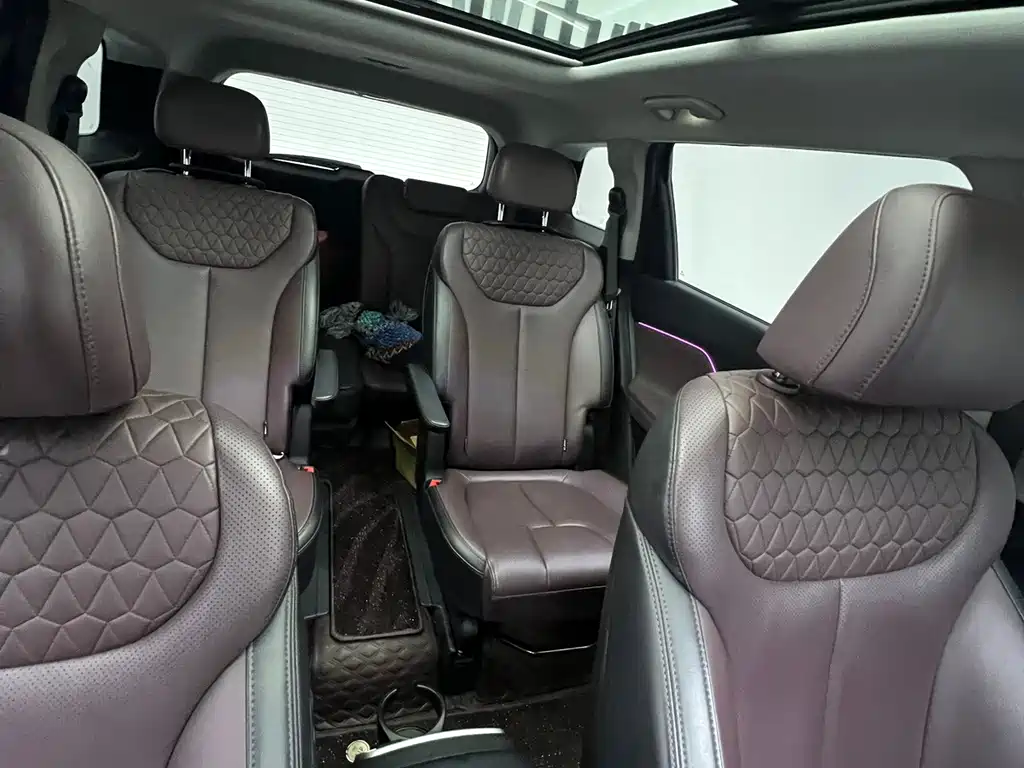 Hyundai Santa Fe — миниатюра 22