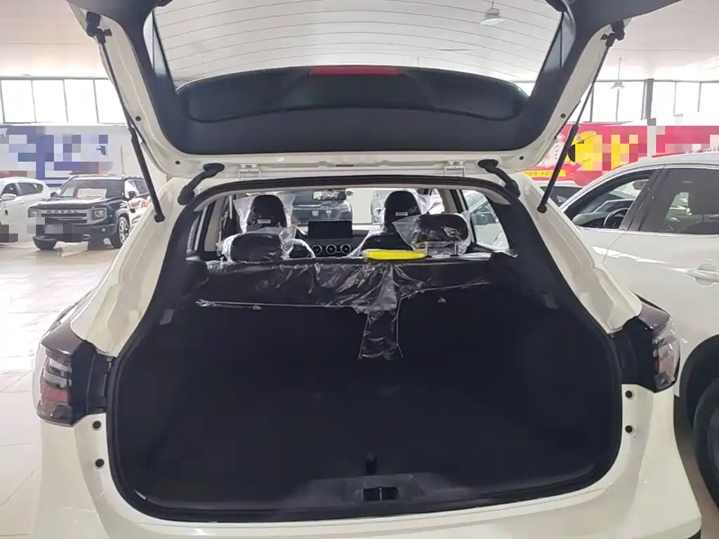 Nissan Qashqai — миниатюра 19